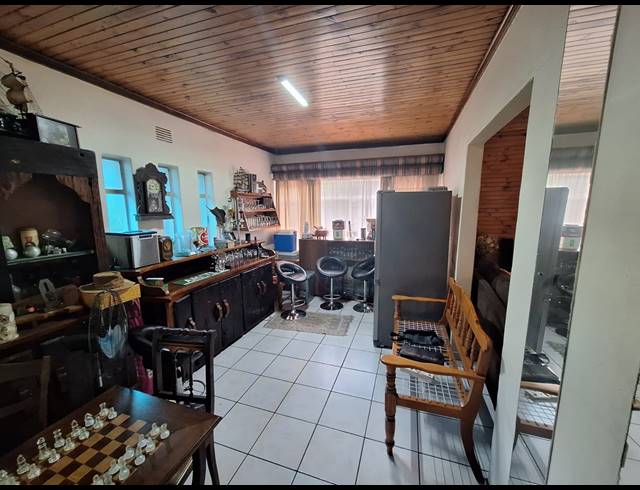 3 BEDROOM HOUSE FOR SALE IN VANDERBIJLPARK SE 7